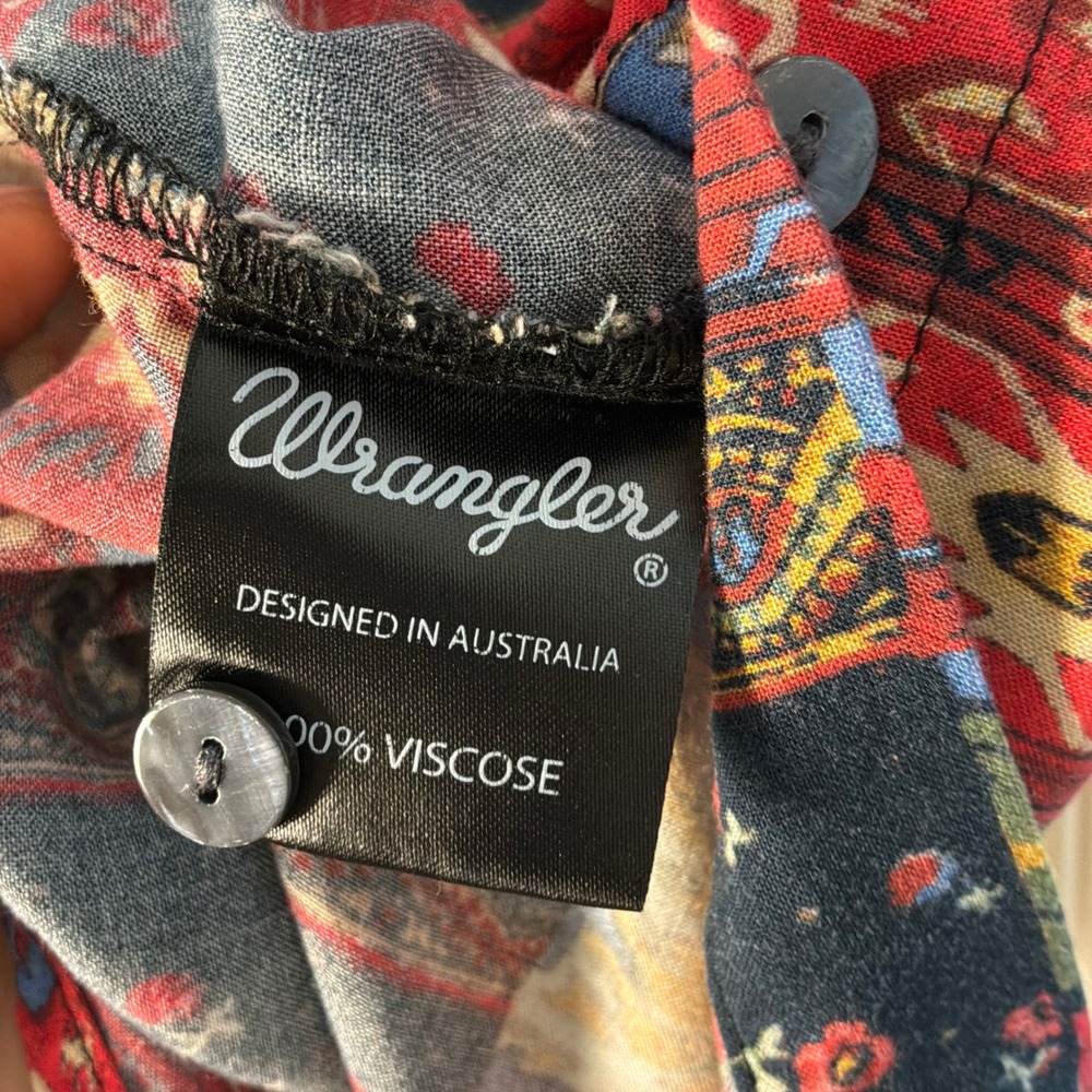 Wrangler Button Up Shirt Womens Small Multicolor Excellent Floral Patchwork - Picture 5 of 7